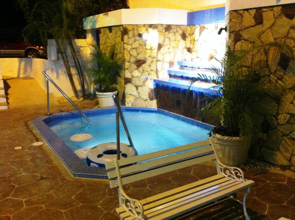 Hotel Caribe Barahona Eksteriør billede