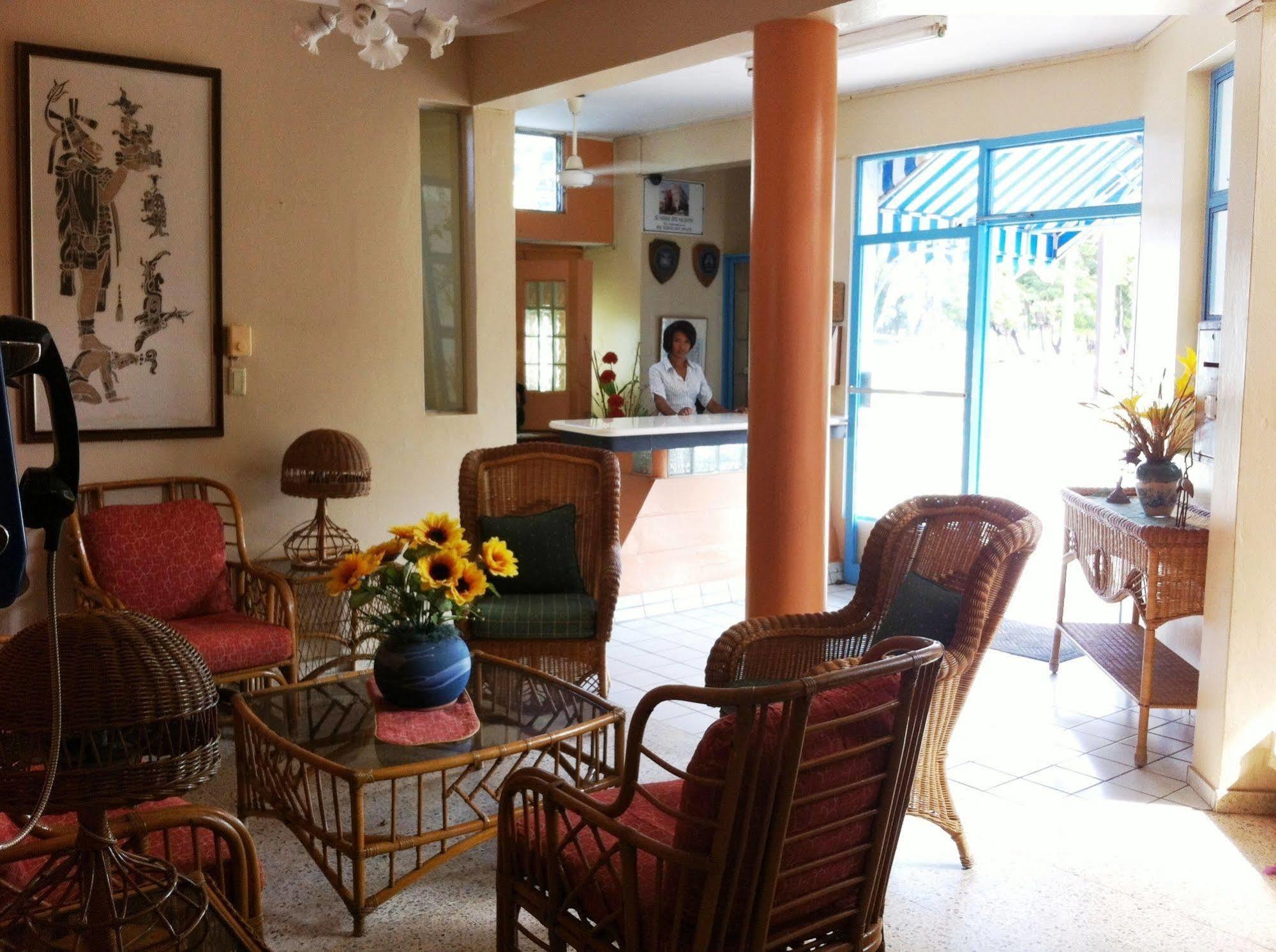 Hotel Caribe Barahona Eksteriør billede